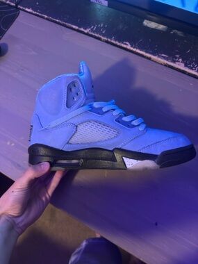 Jordan Retro High-Top Sneakers in Light Blue and Black